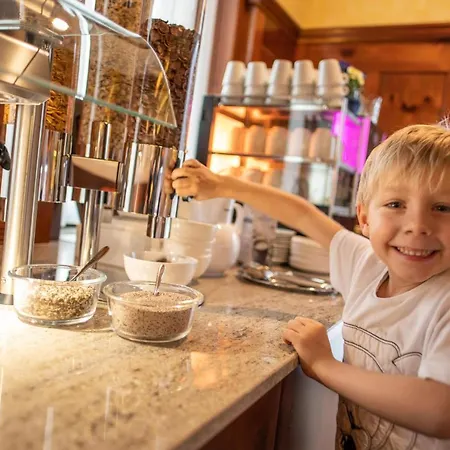 Restaurant Meyer Ξενοδοχείο