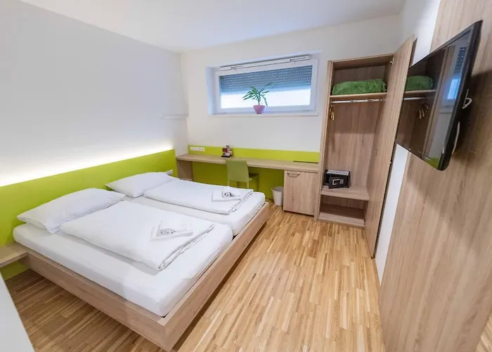 Restaurant Meyer كالسدورف باي غراتس